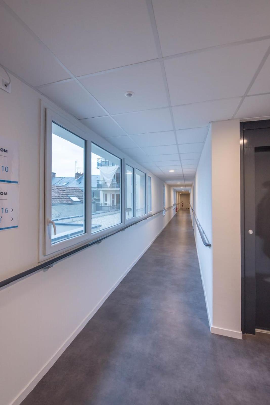 MELANIE - Appartement proche gare, arrivée 24 24 Le Mans Exterior foto